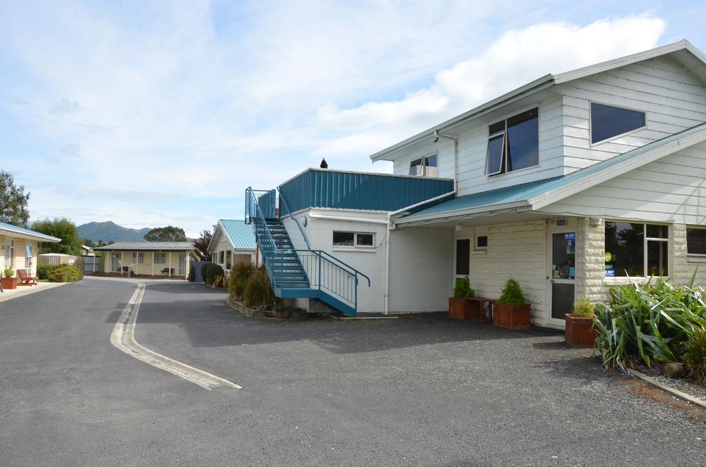 Esplanade Motels ゴア エクステリア 写真